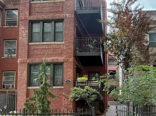1322 W Winona St APT 1N, Chicago, IL 60640