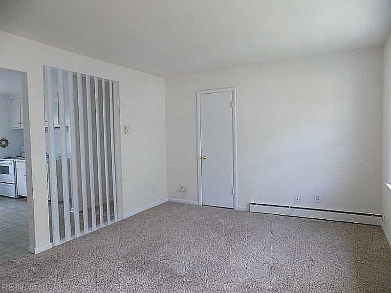 2nd image of 4634 Coronet Ave #A