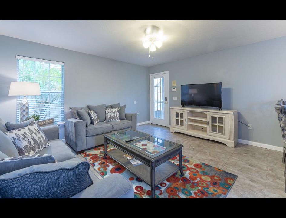 1st image of 3828 Cassia Dr