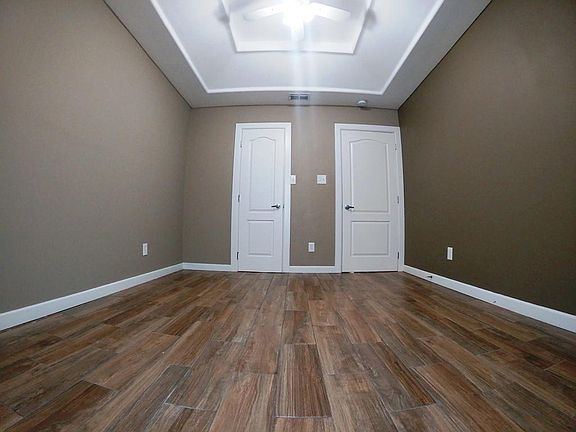 4th image of 405 N G St #3