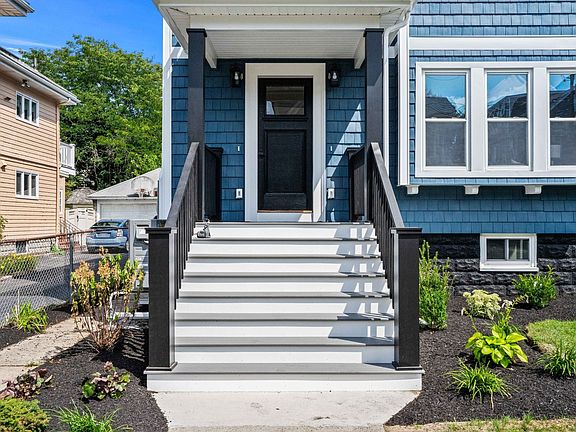 4th image of 31-33 Pondview Rd #31