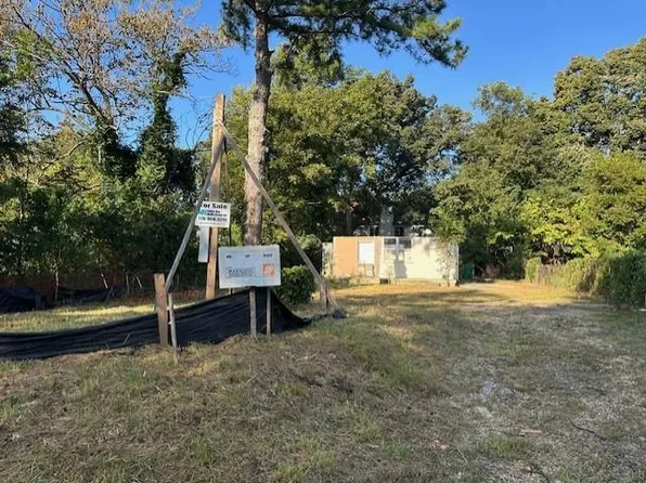 358 Marigna Ave #7-8, Scottdale, GA 30079