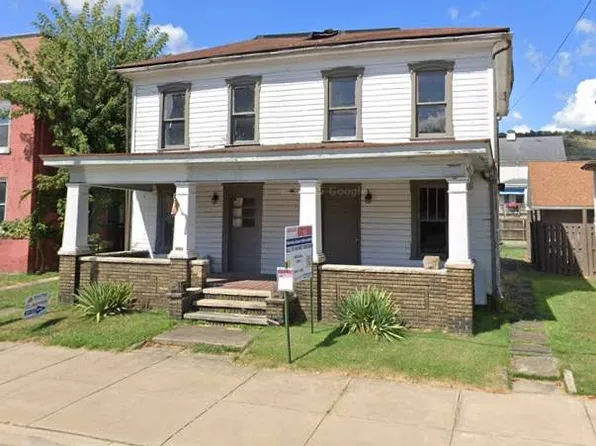1315 Charles St, Wellsburg, WV 26070