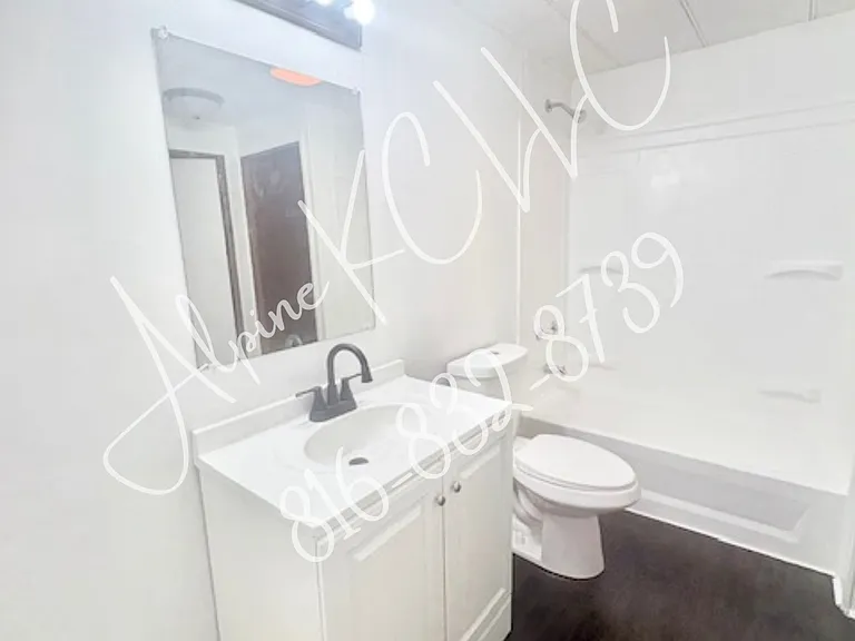 5601 SW Lakefront Ln S #20 — Photo 4