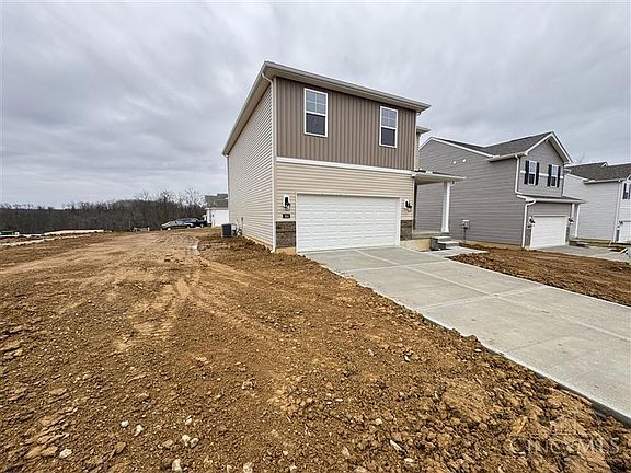 2nd image of 164 Ashburn Way