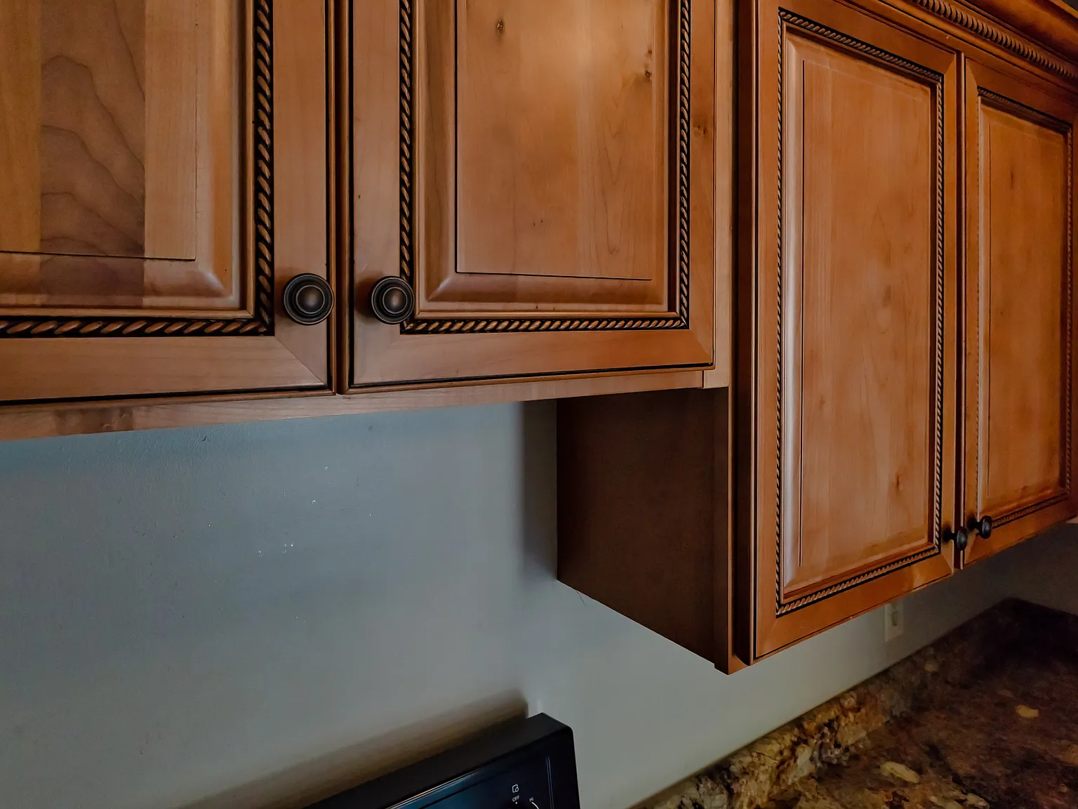 2 bed, 900 sqft, $1,300 — Photo 4