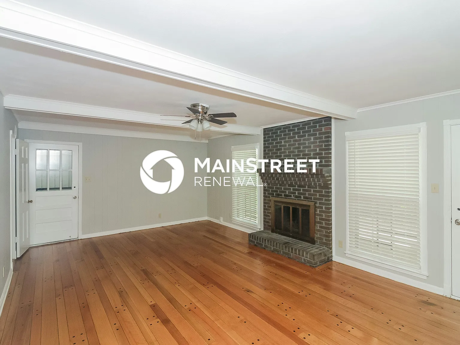 5852 Foxdale Rd — Photo 3