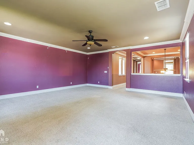 9351 Palmerson Dr — Photo 29