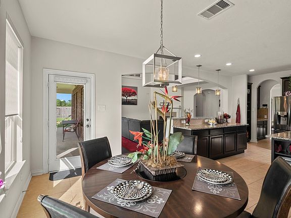 5th image of 9939 Clear Diamond Dr