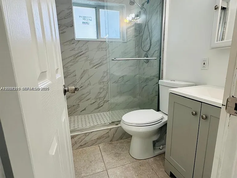 2620 NW 14th Ct — Photo 11