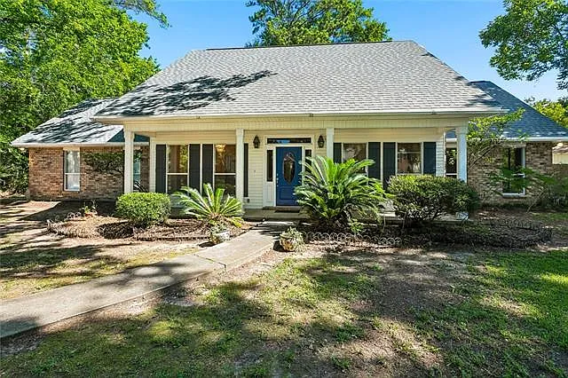 125 Leah Dr — Photo 2