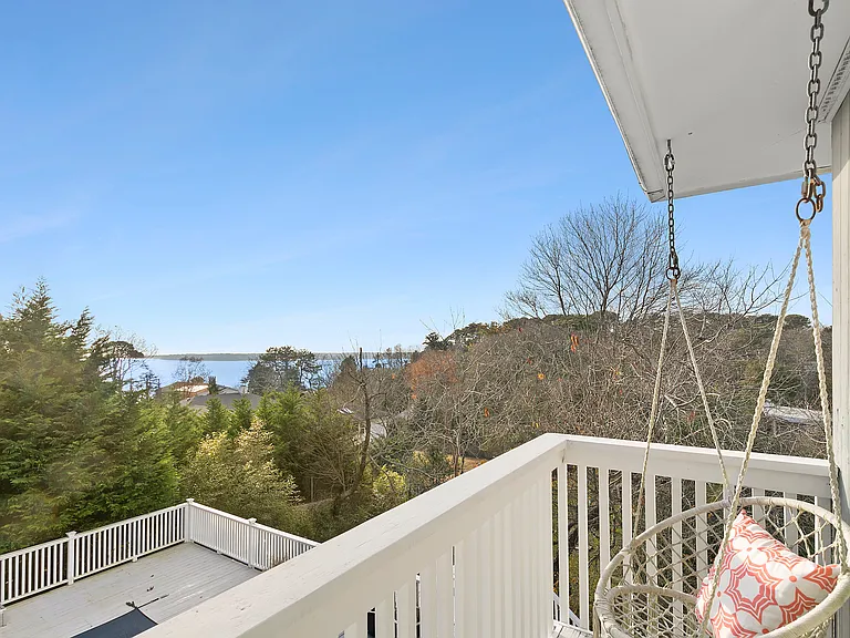 22 Maylen Dr — Photo 9