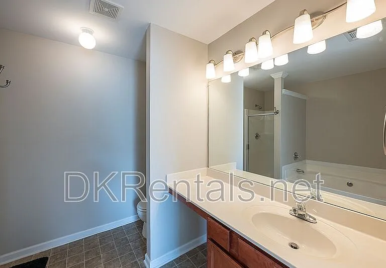 1959 Lakeshore Overlook Cir NW — Photo 18