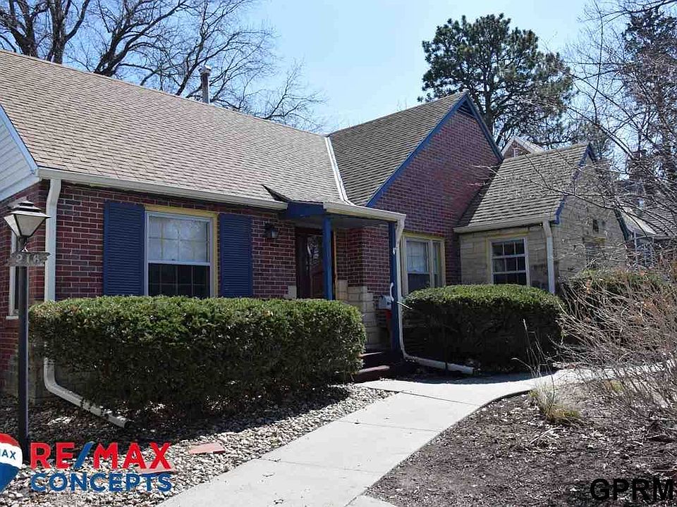 1st image of 216 S Cotner Blvd