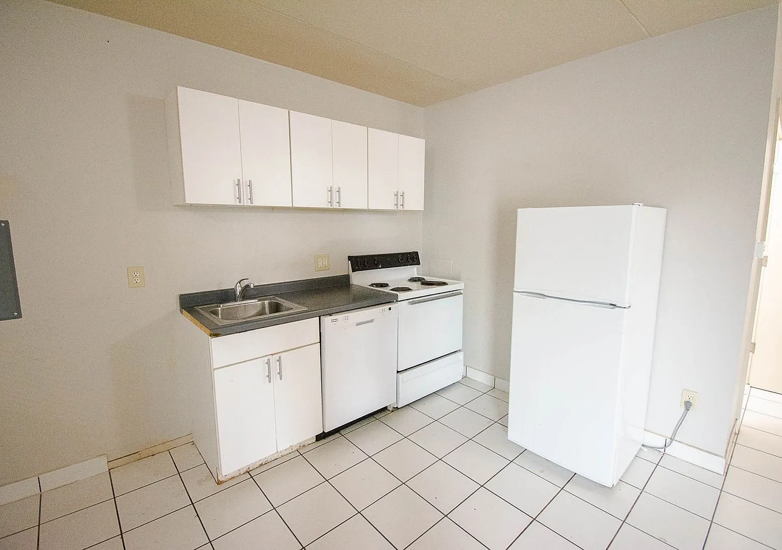 512 3rd Ave SW — Photo 3