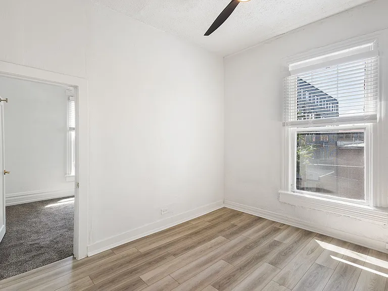 1325 Corona — Photo 37