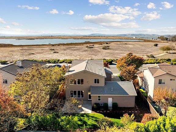 2nd image of 544 Wetlands Edge Road