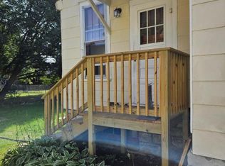 212 State St, Marinette, WI 54143