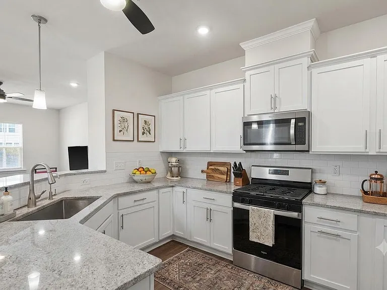 321 Parker Station Ave — Photo 6