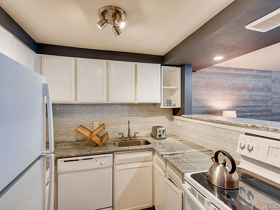 4th image of 1366 Garfield St APT 104