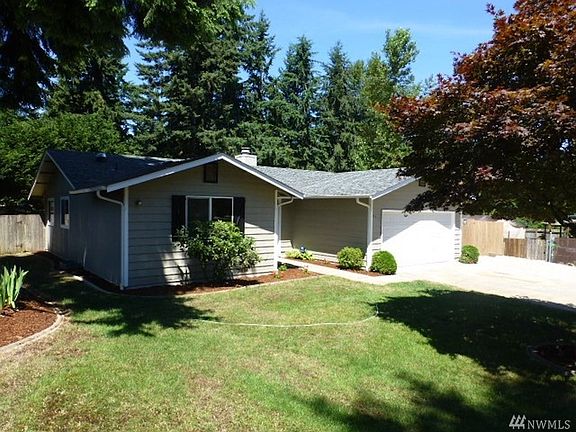 3rd image of 9715 159th Street Ct E