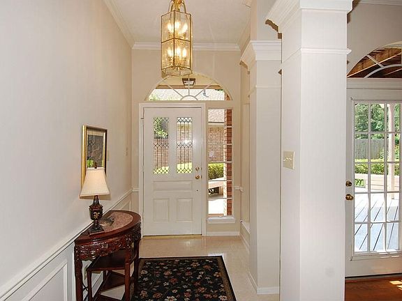 4th image of 3307 Courtland Manor Ln