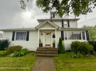 536 Moosic Rd FLOOR 2, Old Forge, PA 18518