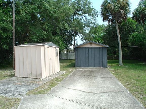 Shed
