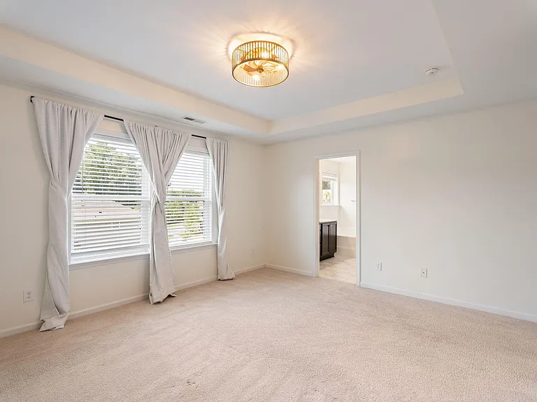 855 Ember Dr — Photo 18