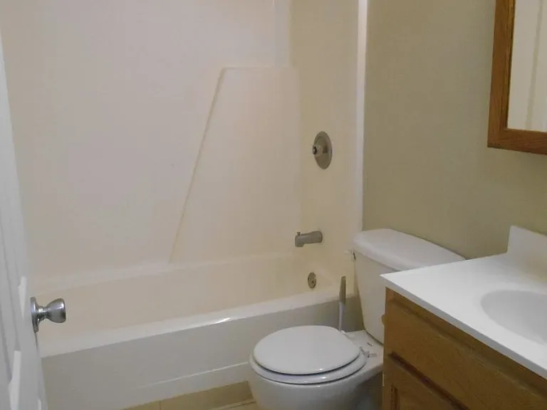 Willow Wood Apartment Homes — Photo 5