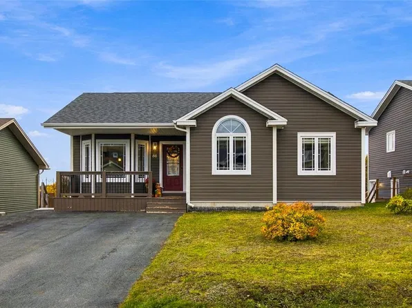66 Sgt Donald Lucas Drive, Paradise, NL A1L0W8