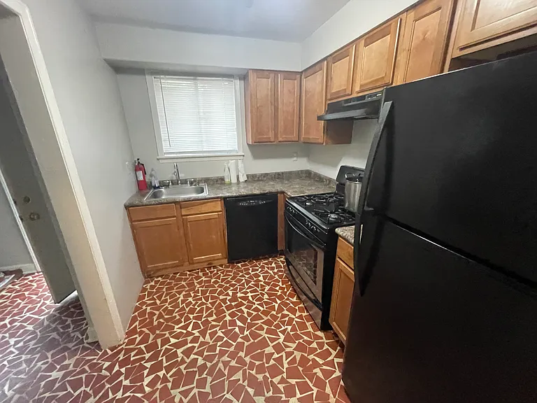 700 S Greer St #700 — Photo 17