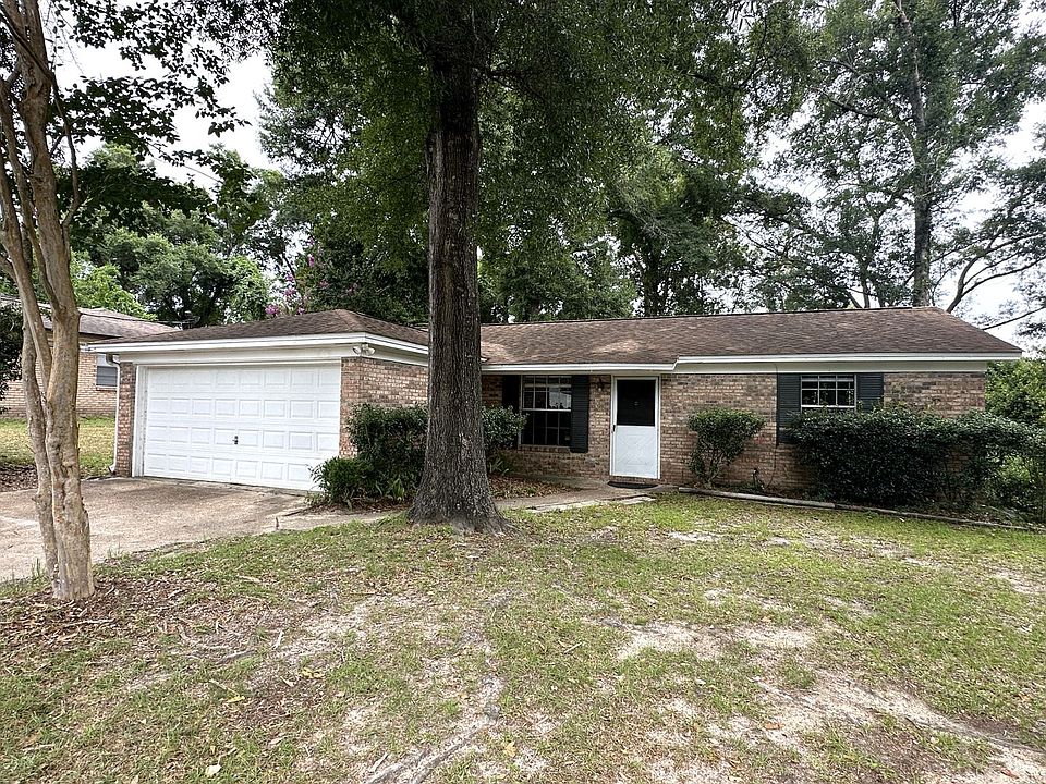 1st image of 4667 Autumn Woods Way