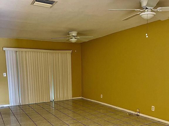 2nd image of 0 W Hallandale Beach Blvd