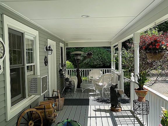 2nd image of 1 Shady Ln