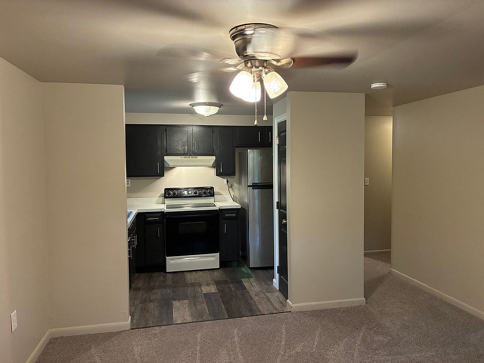 1st image of 1110 Hilltown Pike APT B