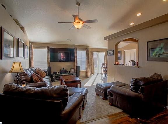 2nd image of 5817 Robert Wayne Dr