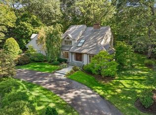 25 Suffolk Way, Lincoln, RI 02865