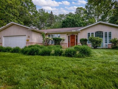 1350 Forest Hills Blvd, Cleveland Heights, OH, 44118