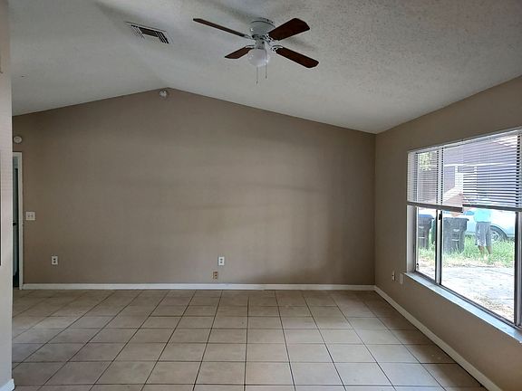 3rd image of 7220 Keri Ct