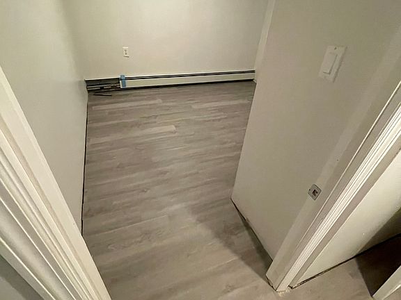 3rd image of 38-28 55th St #Basement