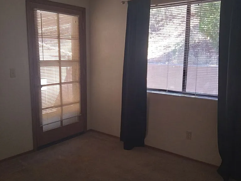 937 W Madera Ln — Photo 21