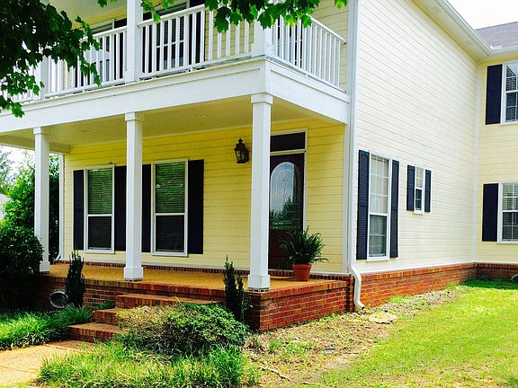 3rd image of 603 Piedmont Dr