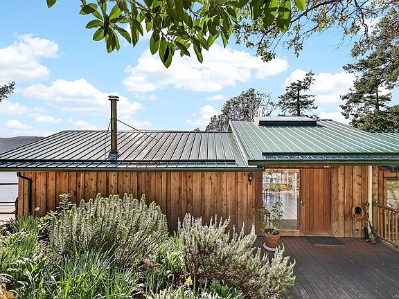 2nd image of 300 Old Scott Rd