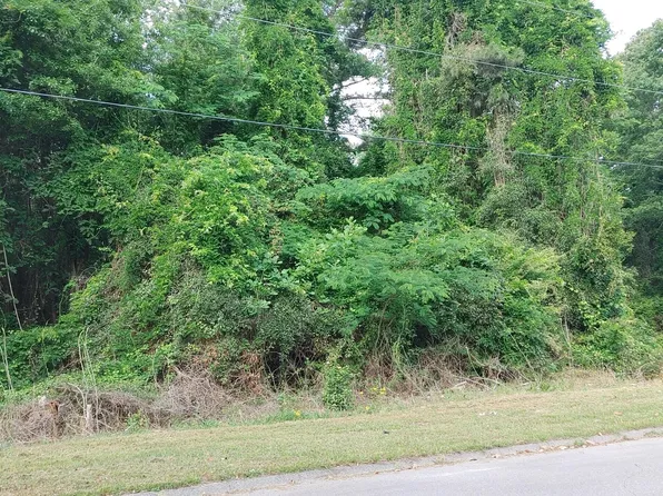 1314 W Michigan Ave #13-14, Southern Pines, NC 28387