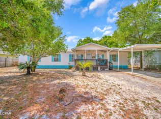 22011 Lakeview Dr, Panama City Beach, FL 32413