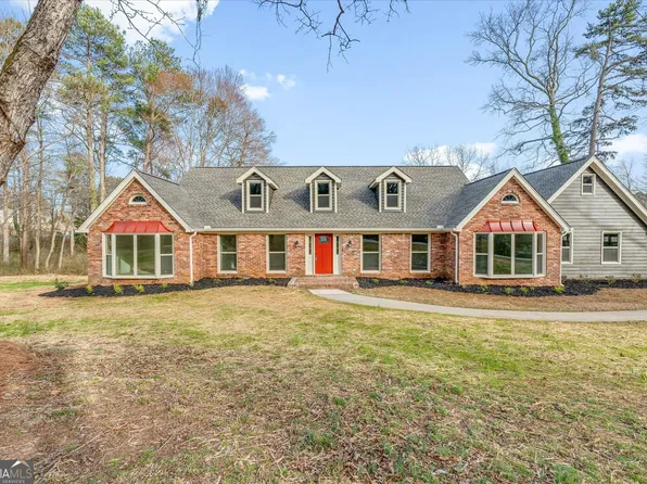 3733 Mill Glen Dr, Douglasville, GA 30135