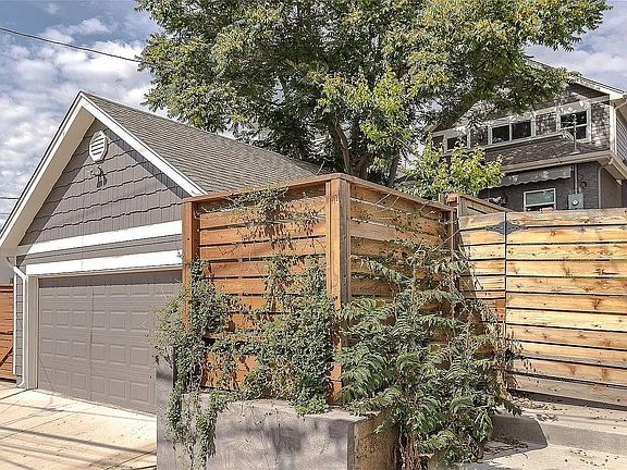 2 Car Garage