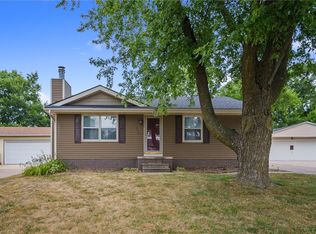 3918 SE 22nd St, Des Moines, IA 50320
