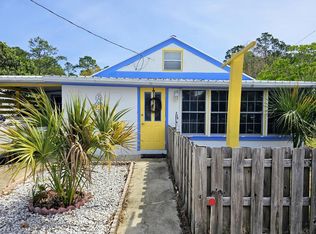 47 1&2 Carlton Ave, Lanark Village, FL 32323